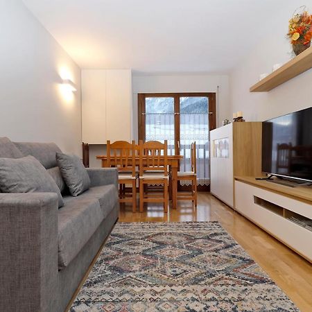 Apartamento Besiberri เบียญา ภายนอก รูปภาพ