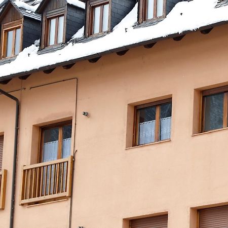 Apartamento Besiberri เบียญา ภายนอก รูปภาพ