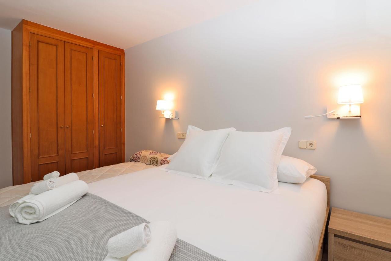 Apartamento Besiberri เบียญา ภายนอก รูปภาพ